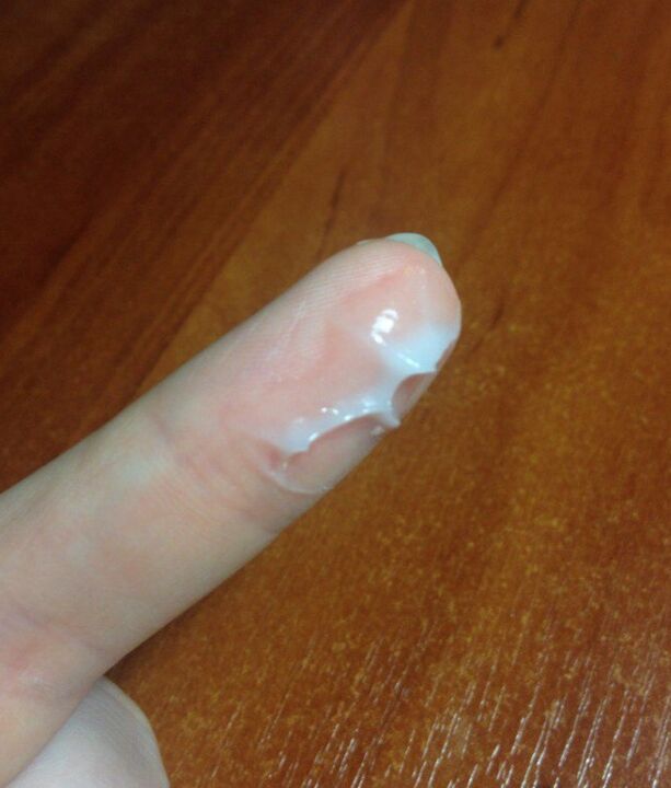 Gelarex kreem on mugava konsistentsiga